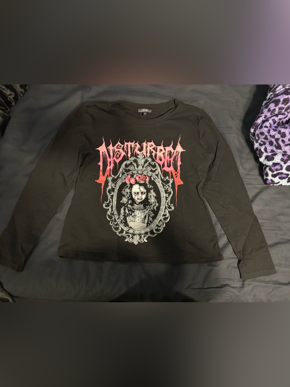 DollsKill / Widow: DISTORTED REFLECTIONS LONG SLEEVE TEE